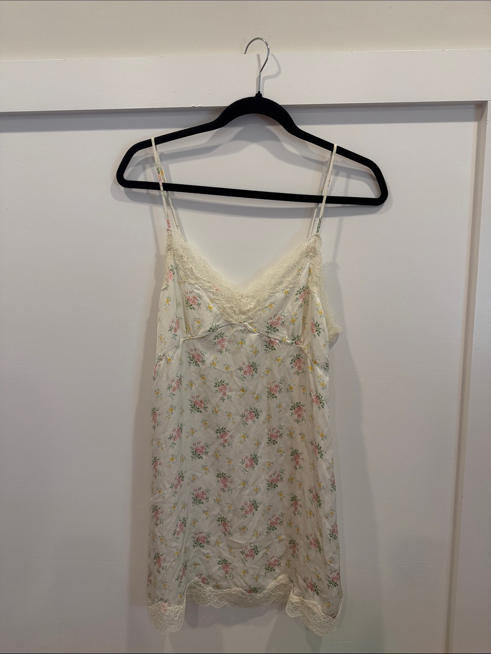 NWOT aerie Cream Floral Lace Trim Slip Dress
